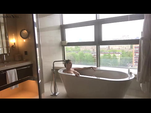 ❤️ Une énorme nana se branlant passionnément la chatte dans la salle de bains ❤❌ Vidéo anal at fr.vegasservice.ru ❌️❤